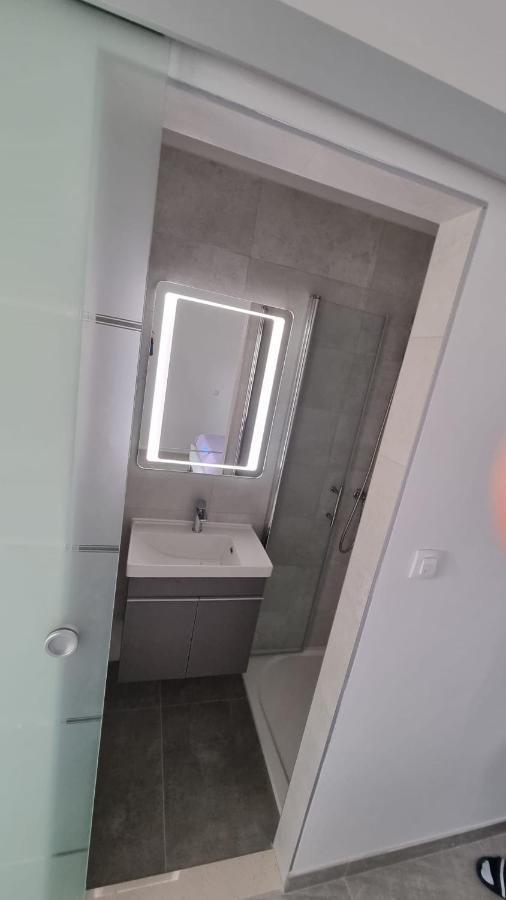 Room Airport Split Kaštela Extérieur photo